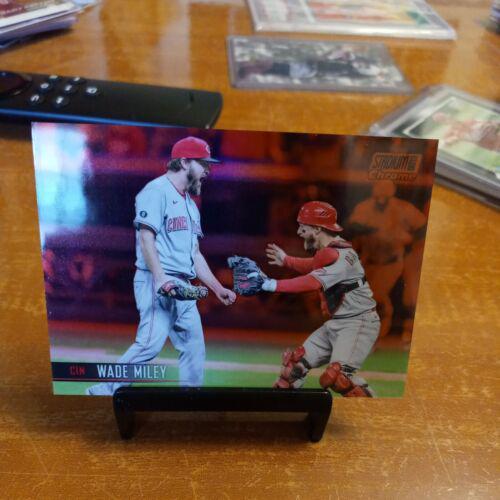 Wade Miley [Red Refractor] #383