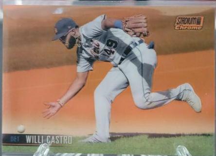 Willi Castro [Orange Refractor] #192