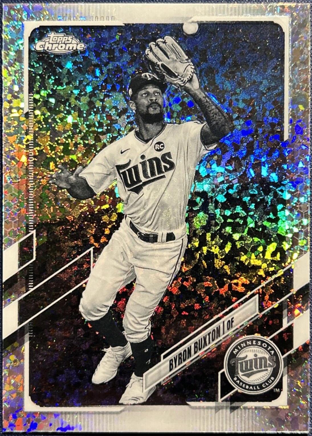Byron Buxton [Black & White Mini Diamond Refractor] #139