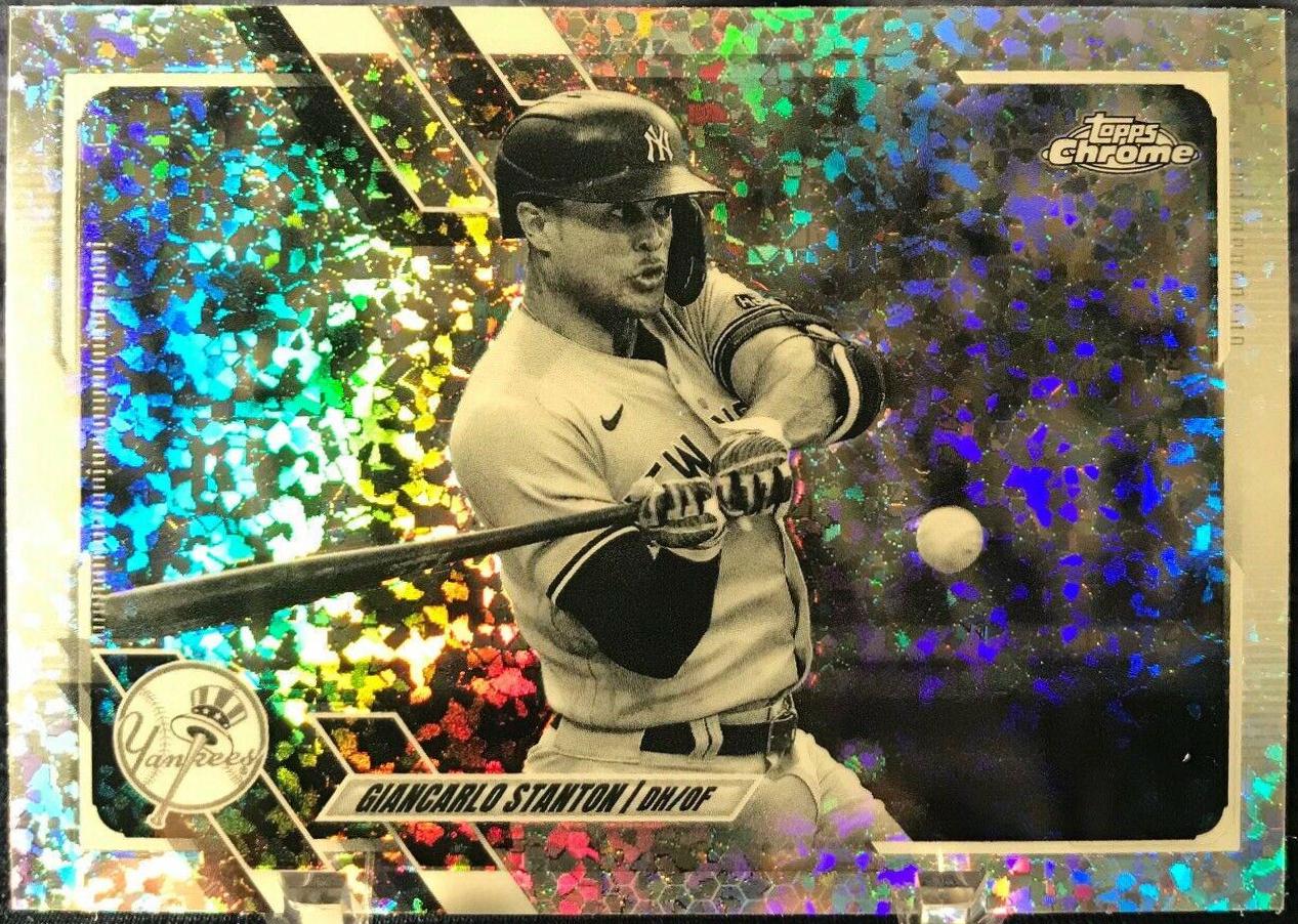 Giancarlo Stanton [Black & White Mini Diamond Refractor] #54