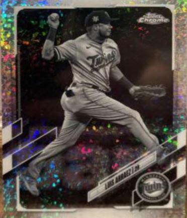 Luis Arraez [Black & White Mini Diamond Refractor] #124