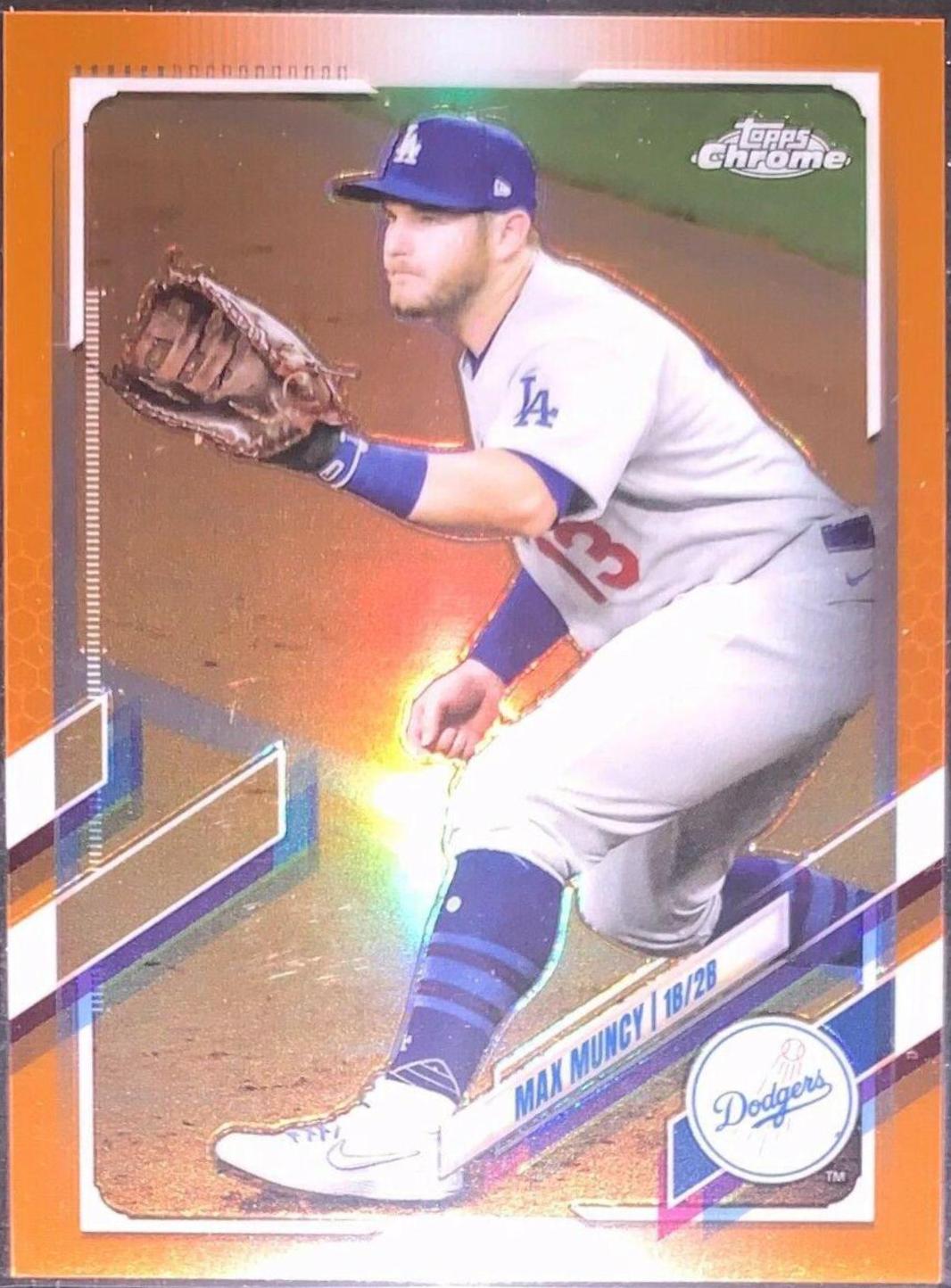 Max Muncy [Orange Refractor] #173
