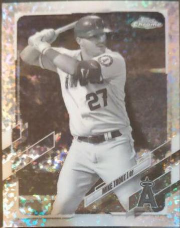 Mike Trout [Black & White Mini Diamond Refractor] #27