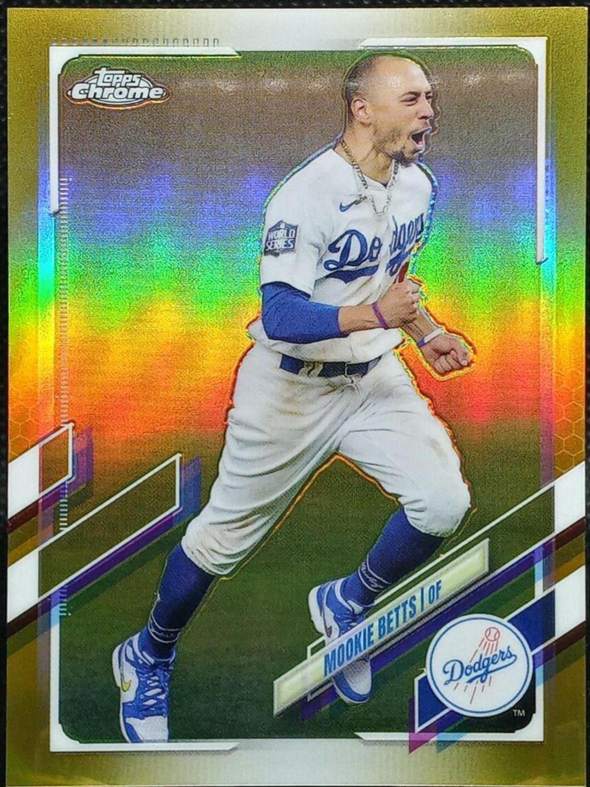 Mookie Betts [SP Gold Refractor] #100