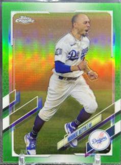 Mookie Betts [SP Green Refractor] #100