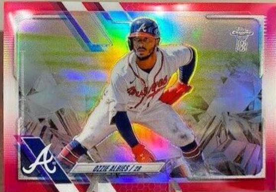 Ozzie Albies [Red Refractor] #24