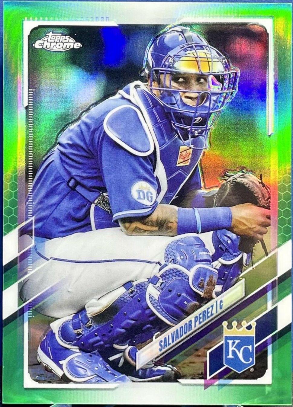 Salvador Perez [Green Refractor] #155