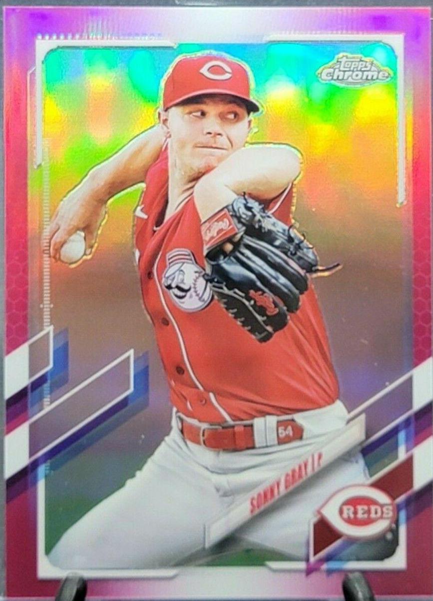 Sonny Gray [Magenta Refractor] #19