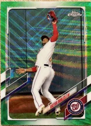 Victor Robles [Green Wave Refractor] #219