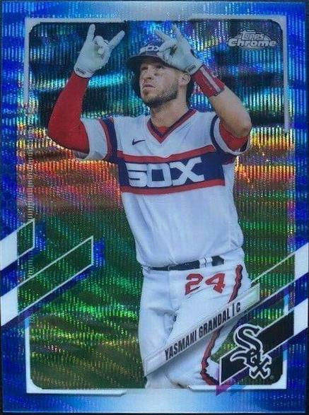 Yasmani Grandal [Blue Wave Refractor] #204