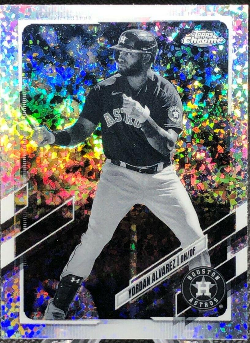 Yordan Alvarez [Black & White Mini Diamond Refractor] #141