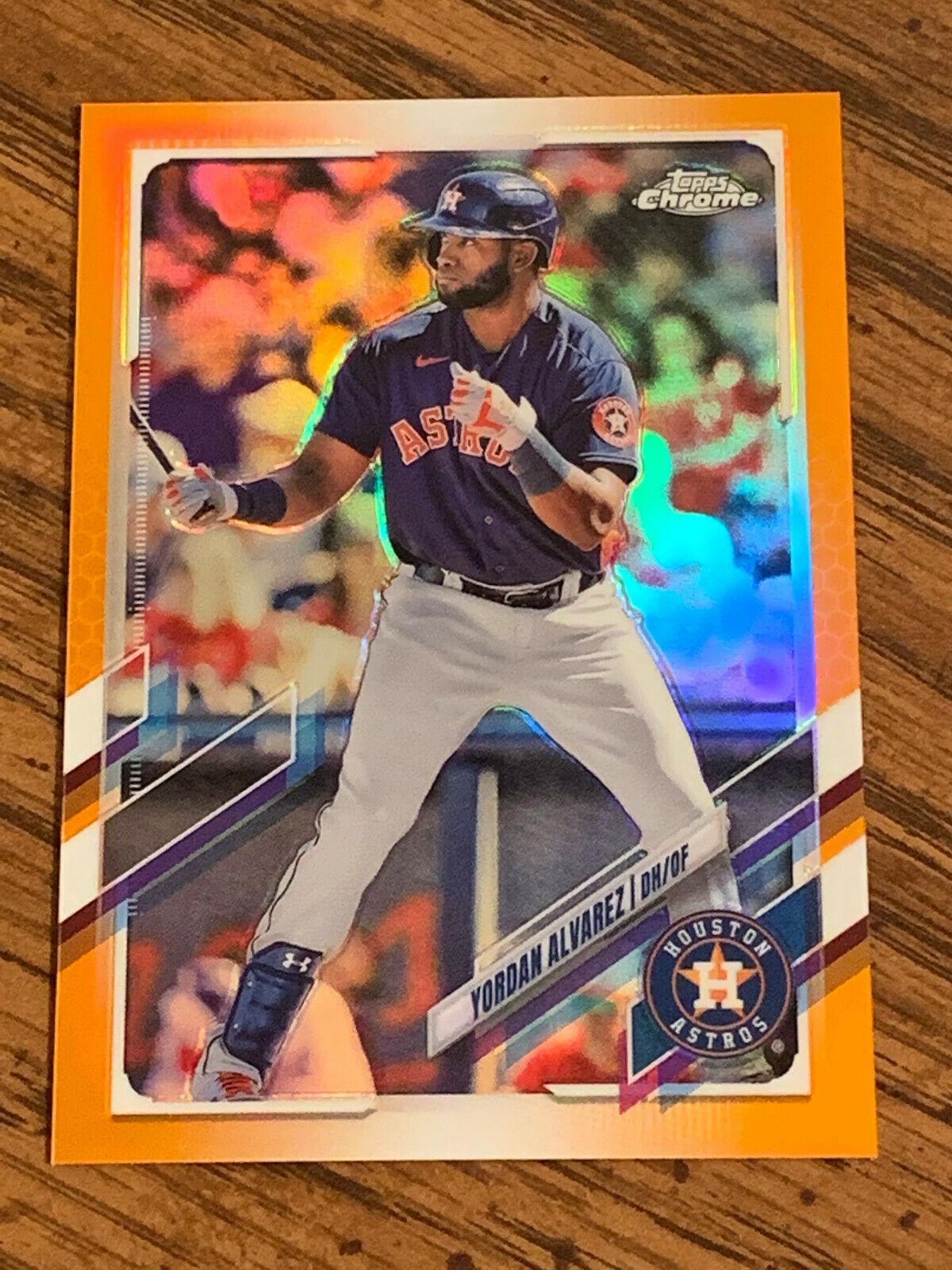 Yordan Alvarez [Orange Refractor] #141
