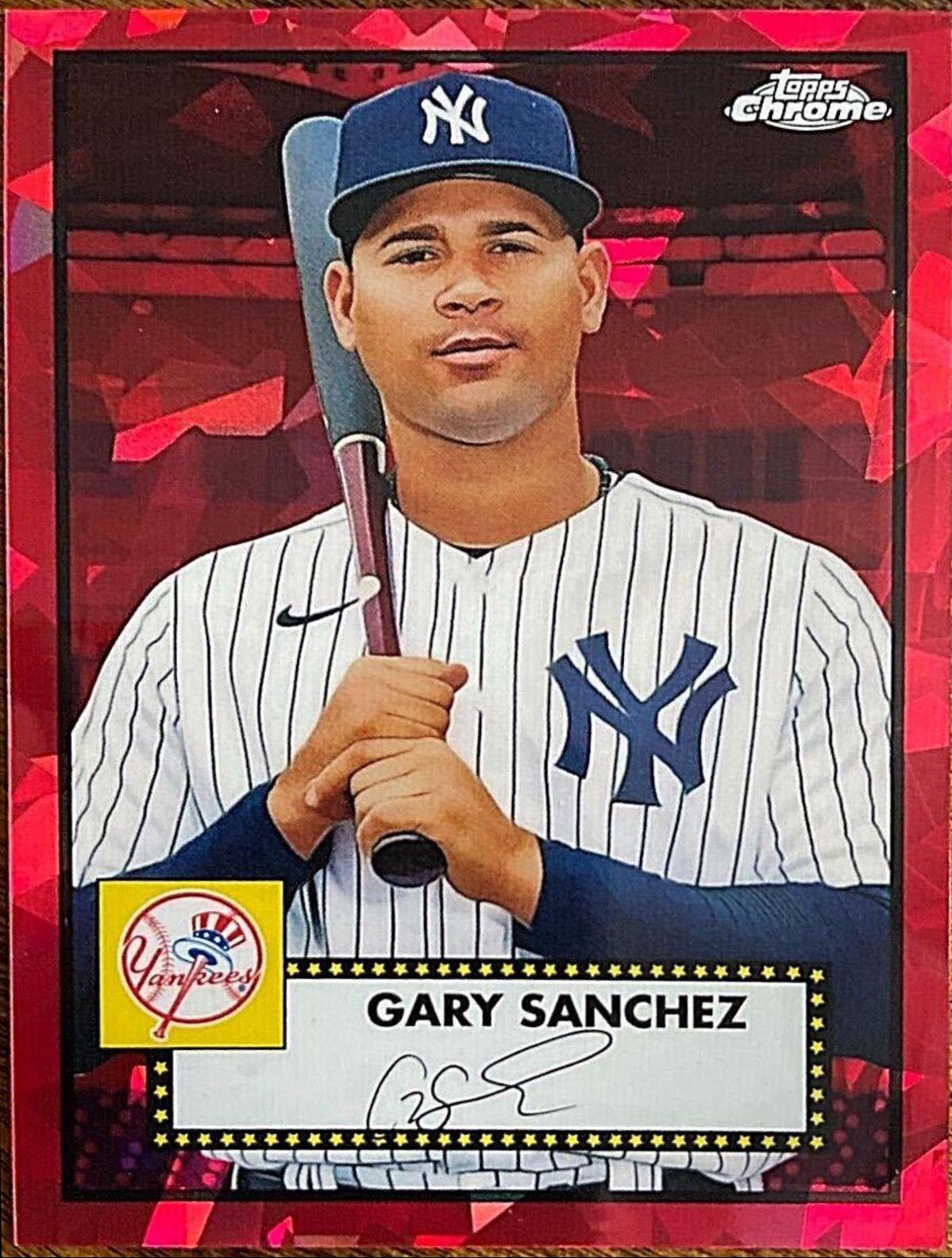 Gary Sanchez [Red Atomic Refractor] #223