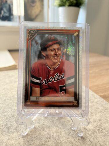Brooks Robinson [Orange Pattern] #61
