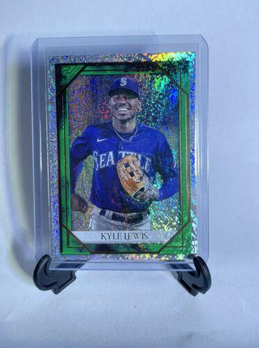 Kyle Lewis [Green Pattern] #109