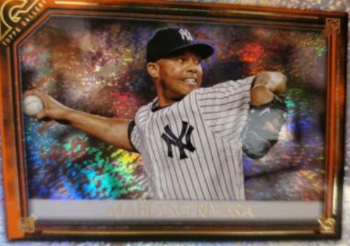 Mariano Rivera [Orange Pattern] #102