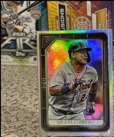 Miguel Cabrera [Rainbow Foil] #28