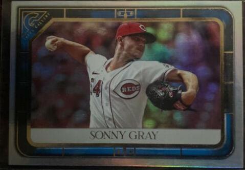 Sonny Gray [Rainbow Foil] #6
