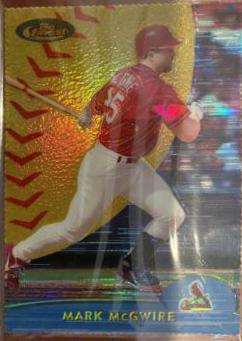 Mark McGwire [Gold Refractor] #65
