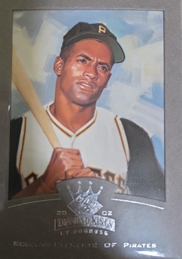 Roberto Clemente [Framed Portraits Silver] #124