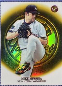 Mike Mussina [Gold Refractor] #122