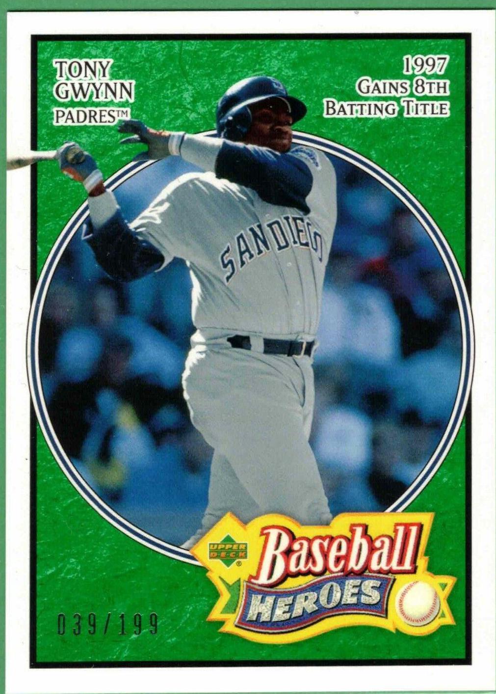 Tony Gwynn [Emerald Autograph] #82