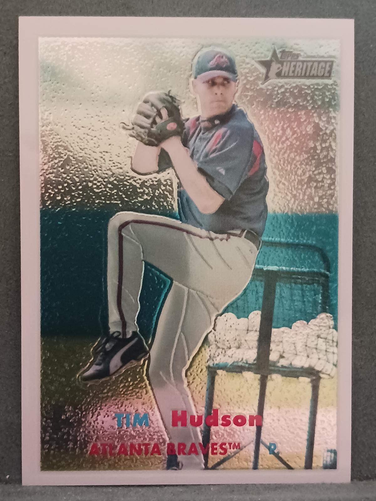 Tim Hudson [Refractor] #108