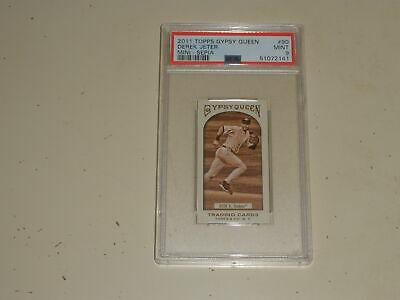 Derek Jeter [Mini Sepia] #90