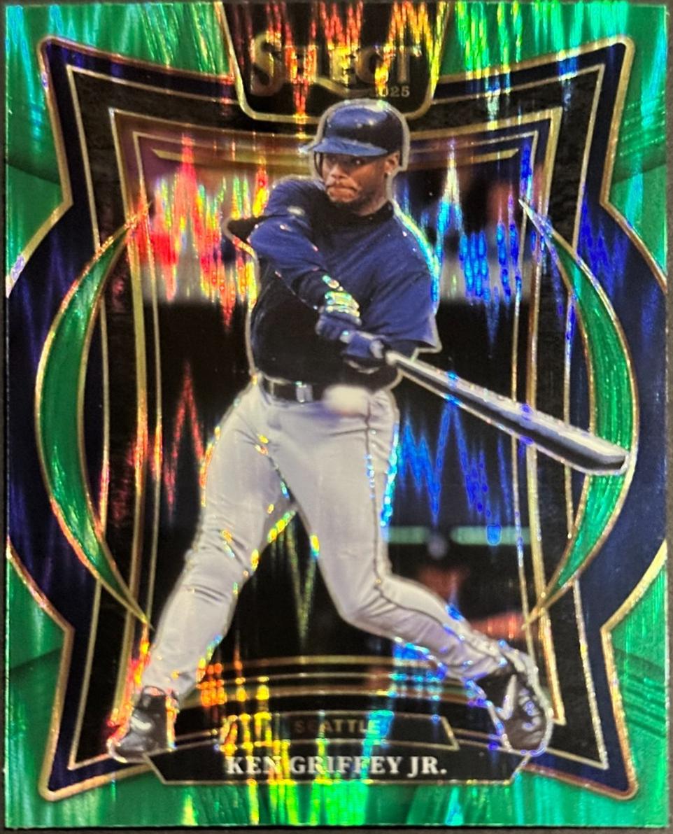 Ken Griffey Jr. [Green Flash] #33