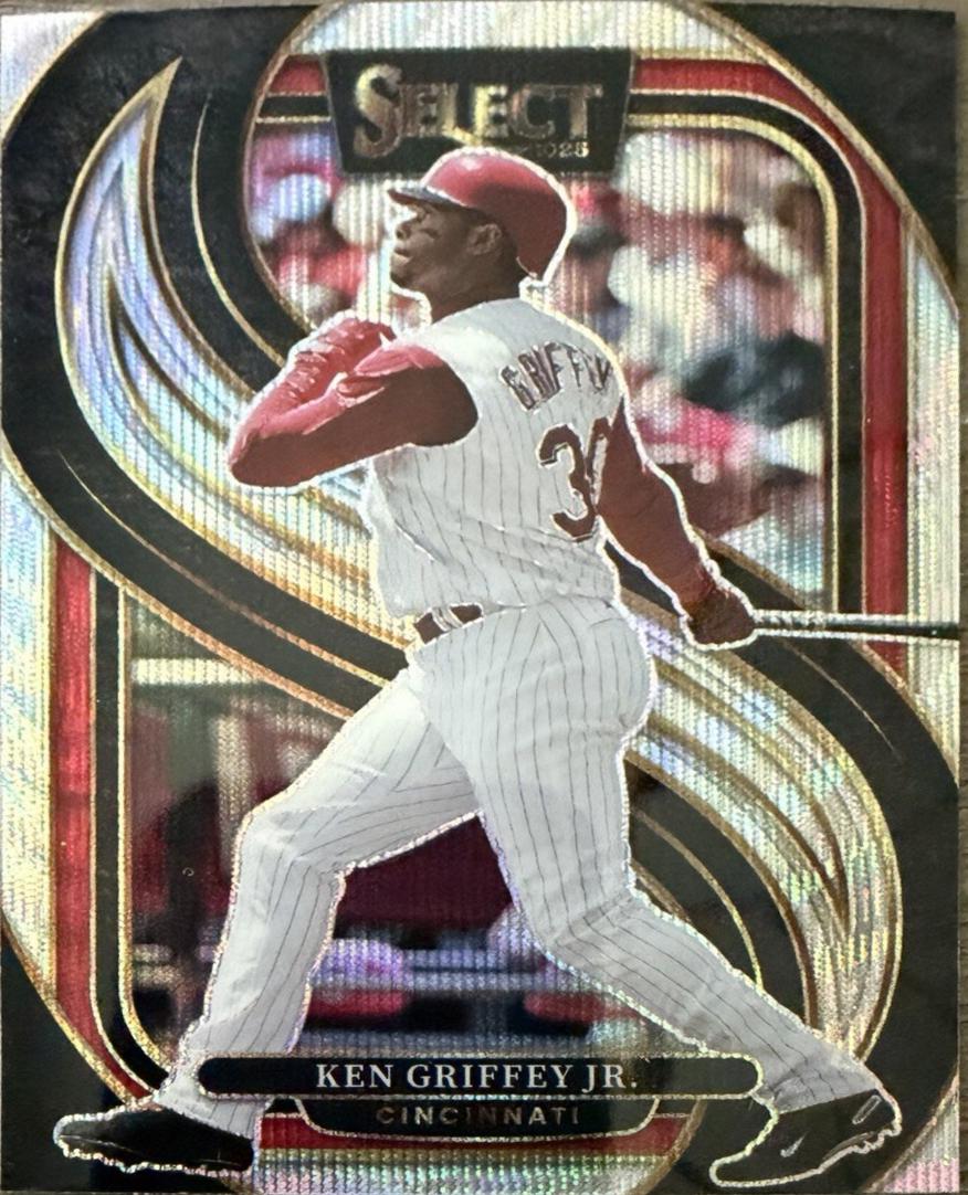 Ken Griffey Jr. [Silver Wave] #142