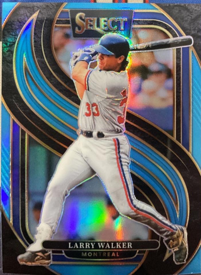Larry Walker [Blue] #182