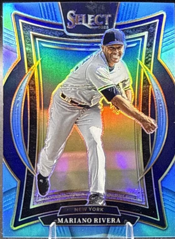 Mariano Rivera [Light Blue] #30