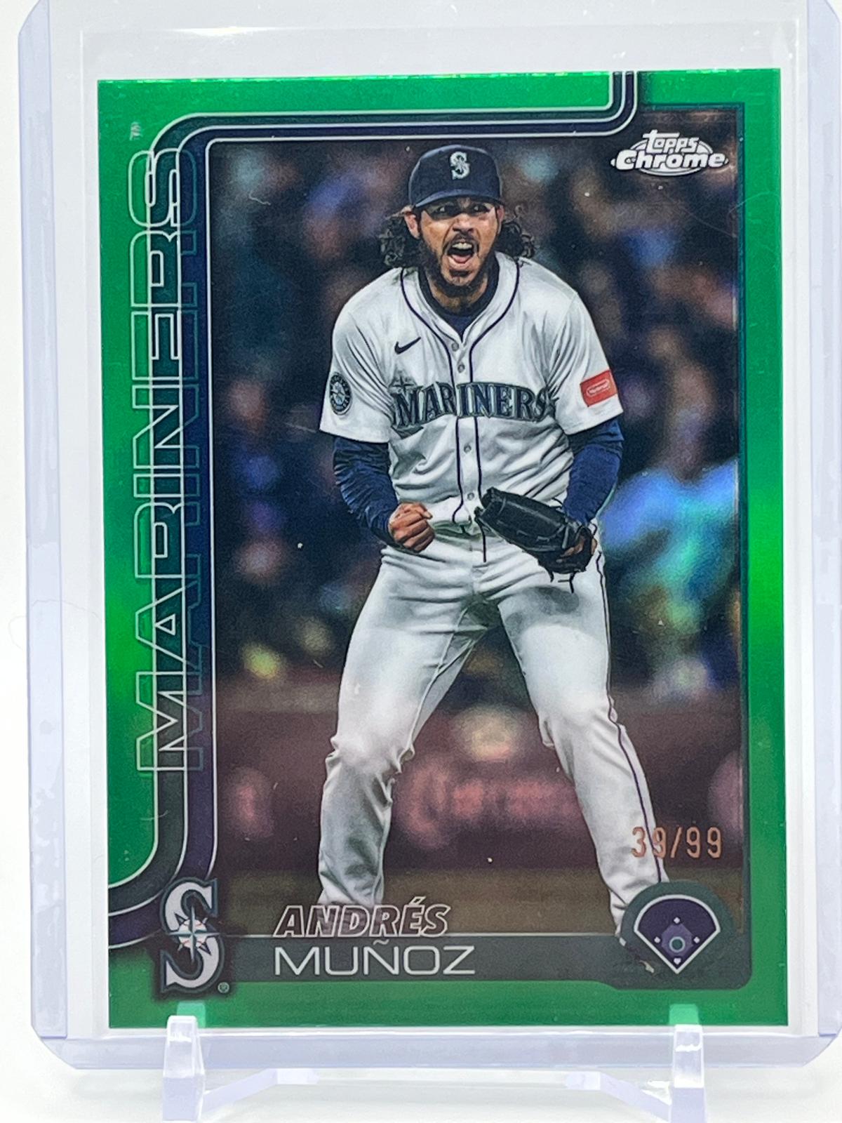 Andres Munoz [Green Refractor] #USC108