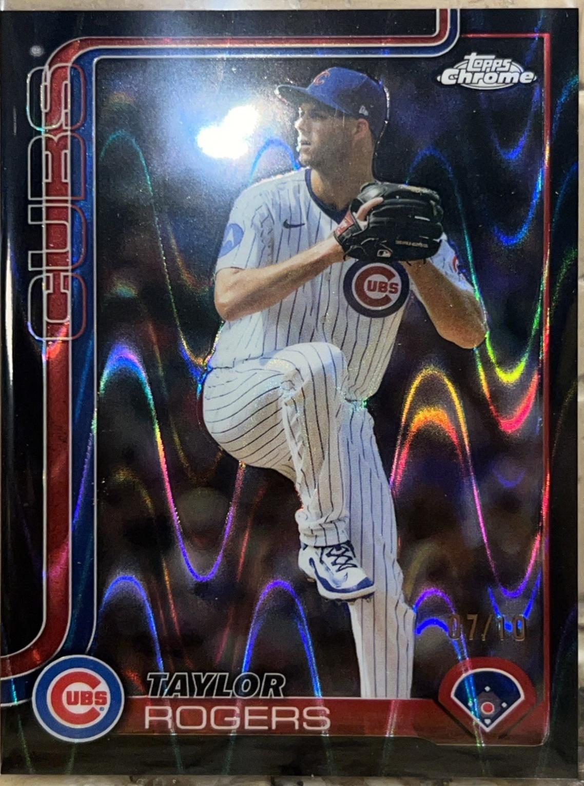 Taylor Rogers [Black Refractor] #USC147