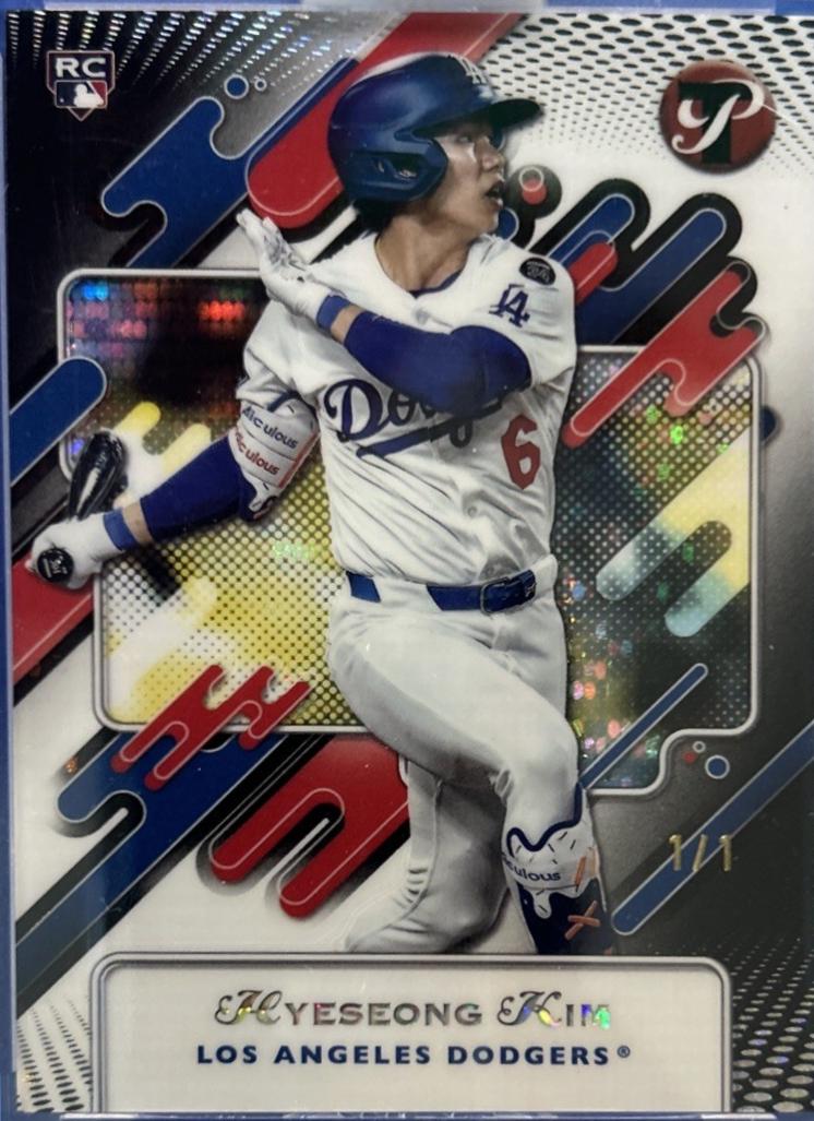 Hyeseong Kim [Encased Black Refractor] #86