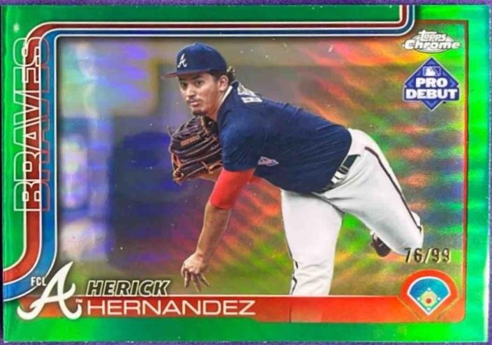 Herick Hernandez [Green Refractor] #PDC-82