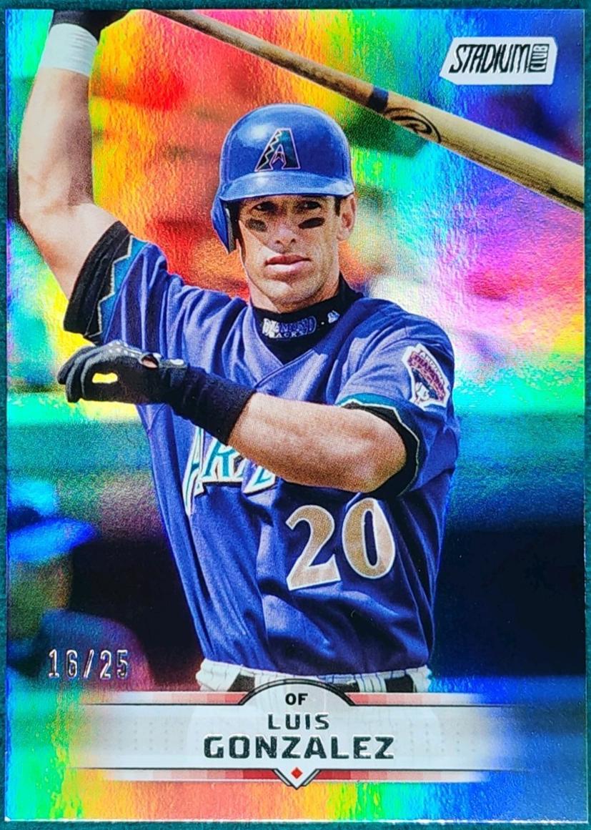 Luis Gonzalez [Rainbow Foilboard] #22
