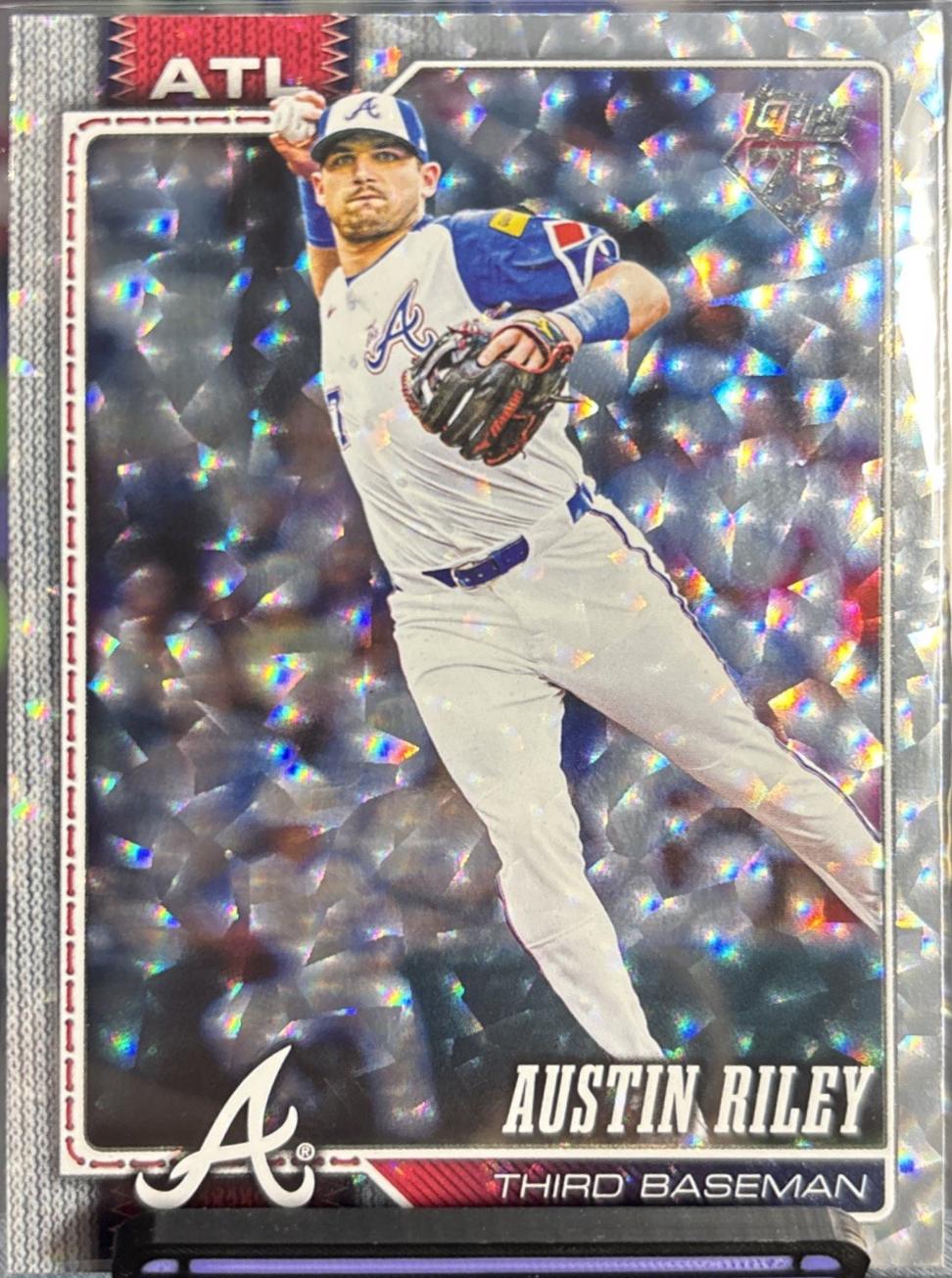 Austin Riley [Silver Crackleboard] #238
