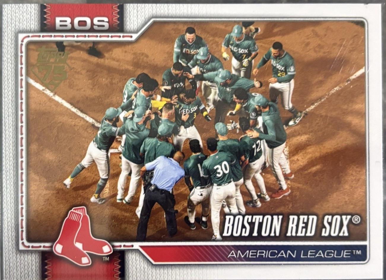 Boston Red Sox [Golden Mirror Variation] #198