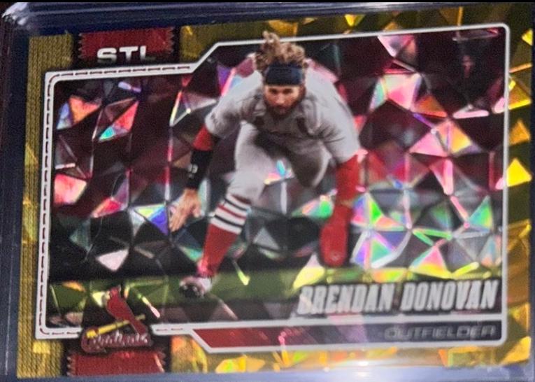 Brendan Donovan [Gold Diamante] #26