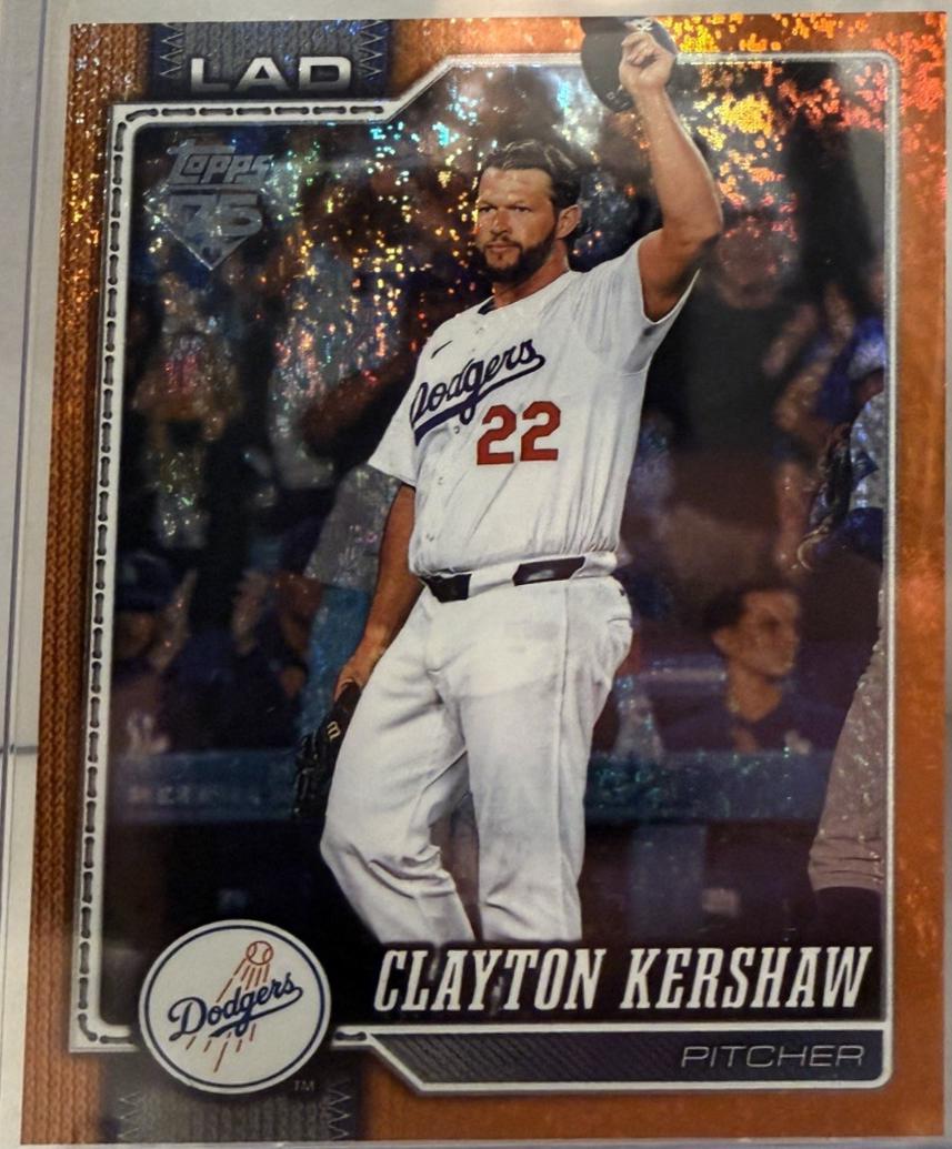 Clayton Kershaw [Orange Holo] #22