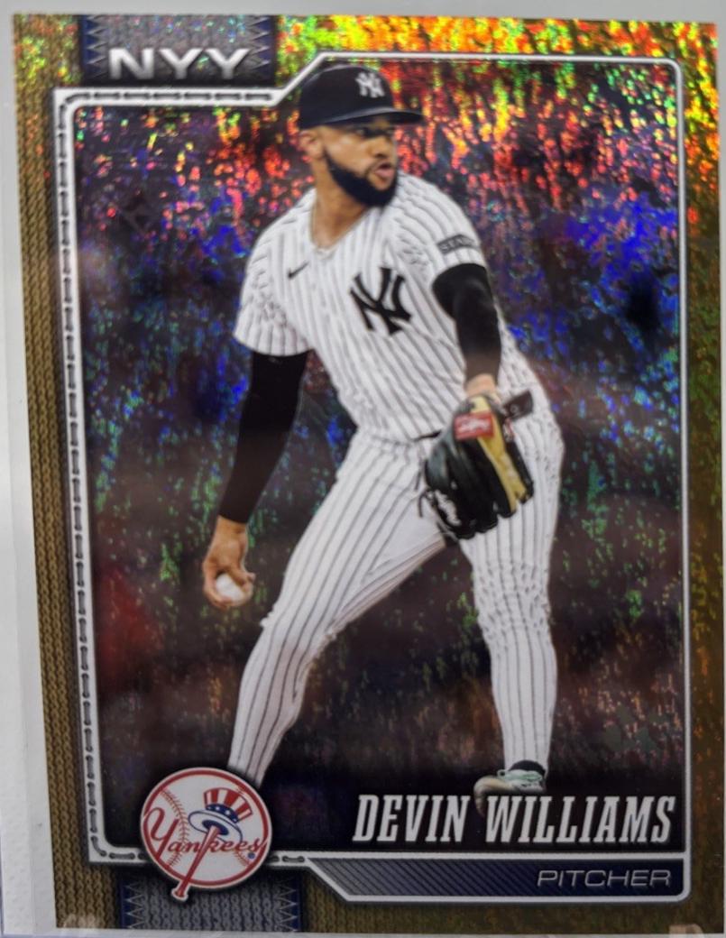 Devin Williams [Gold Sandglitter] #239