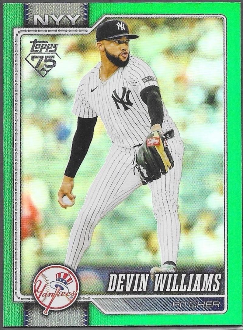 Devin Williams [Green Rainbow] #239