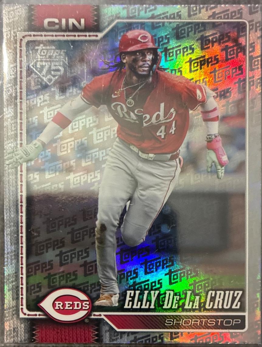 Elly De La Cruz [Topps Foil Pattern] #150