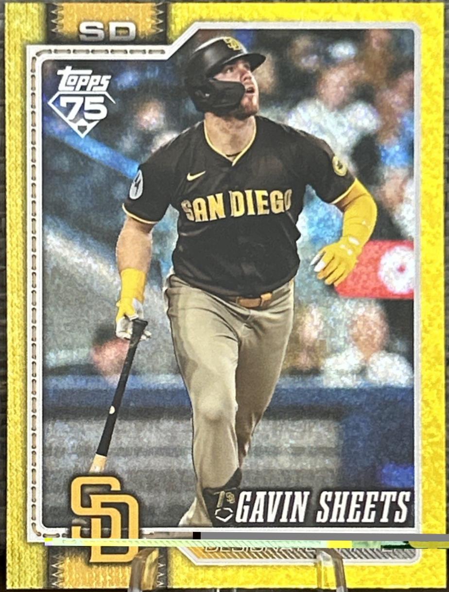 Gavin Sheets [Yellow Holo] #216
