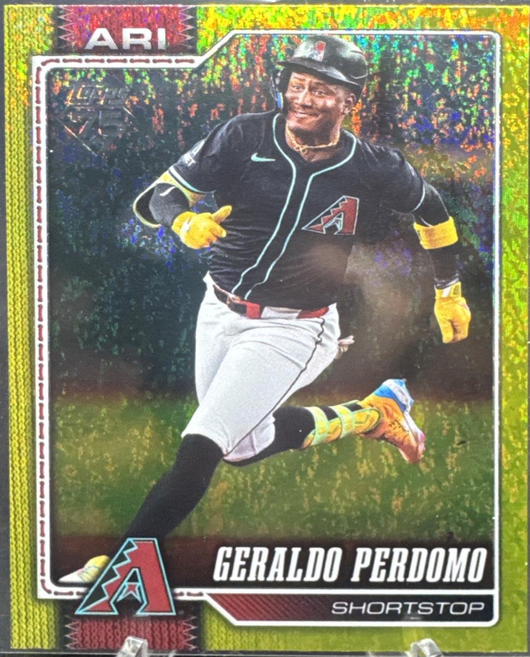 Geraldo Perdomo [Yellow Holo] #257