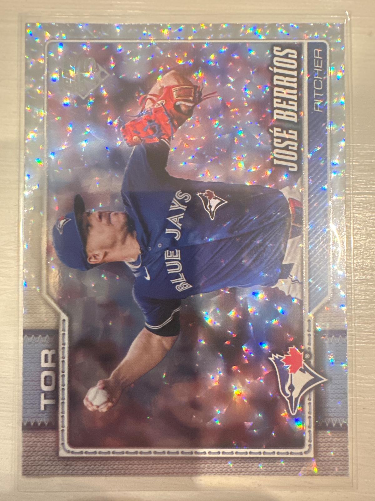 Jose Berrios [Silver Crackleboard] #272