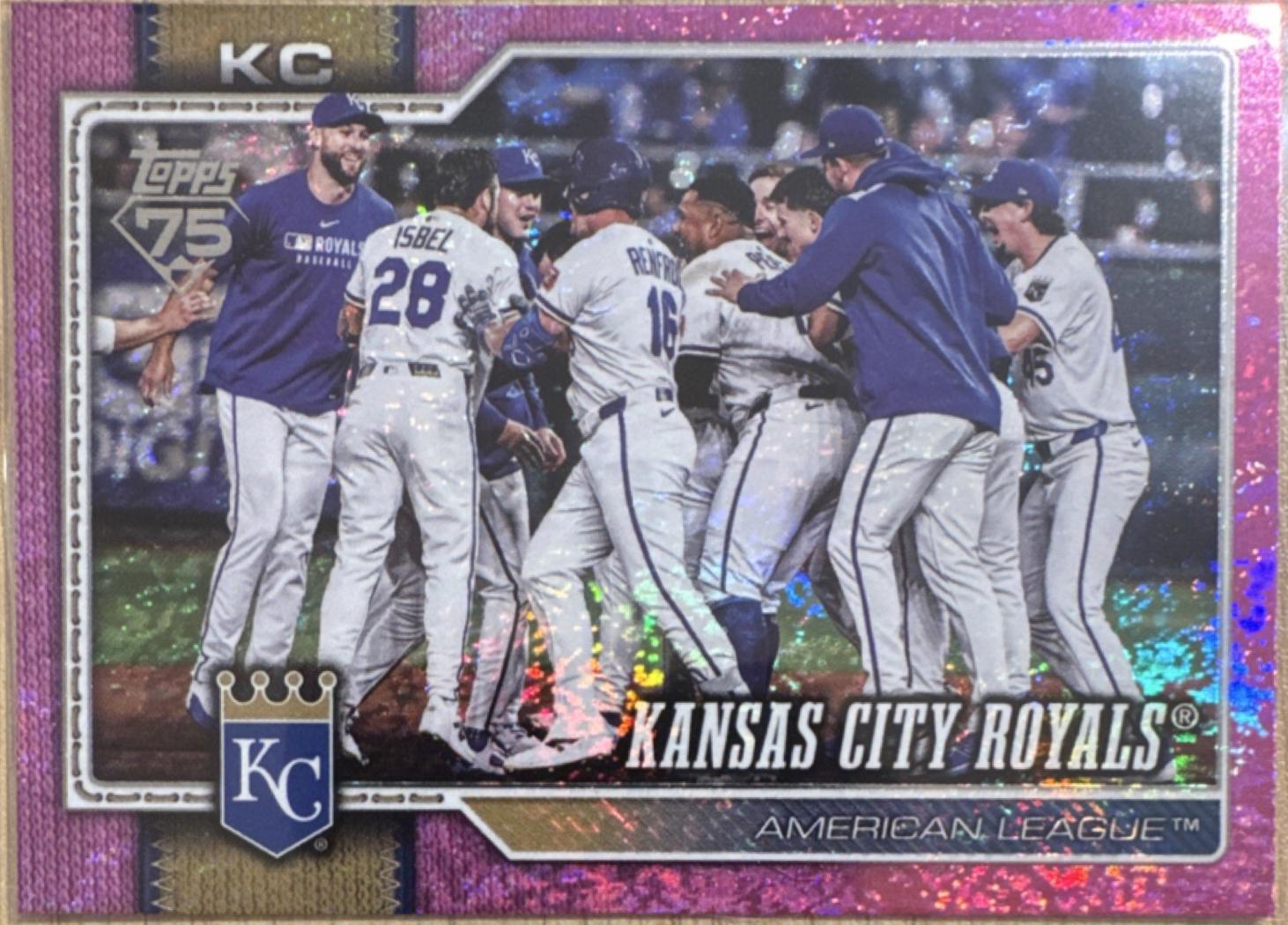 Kansas City Royals [Pink Holo] #34