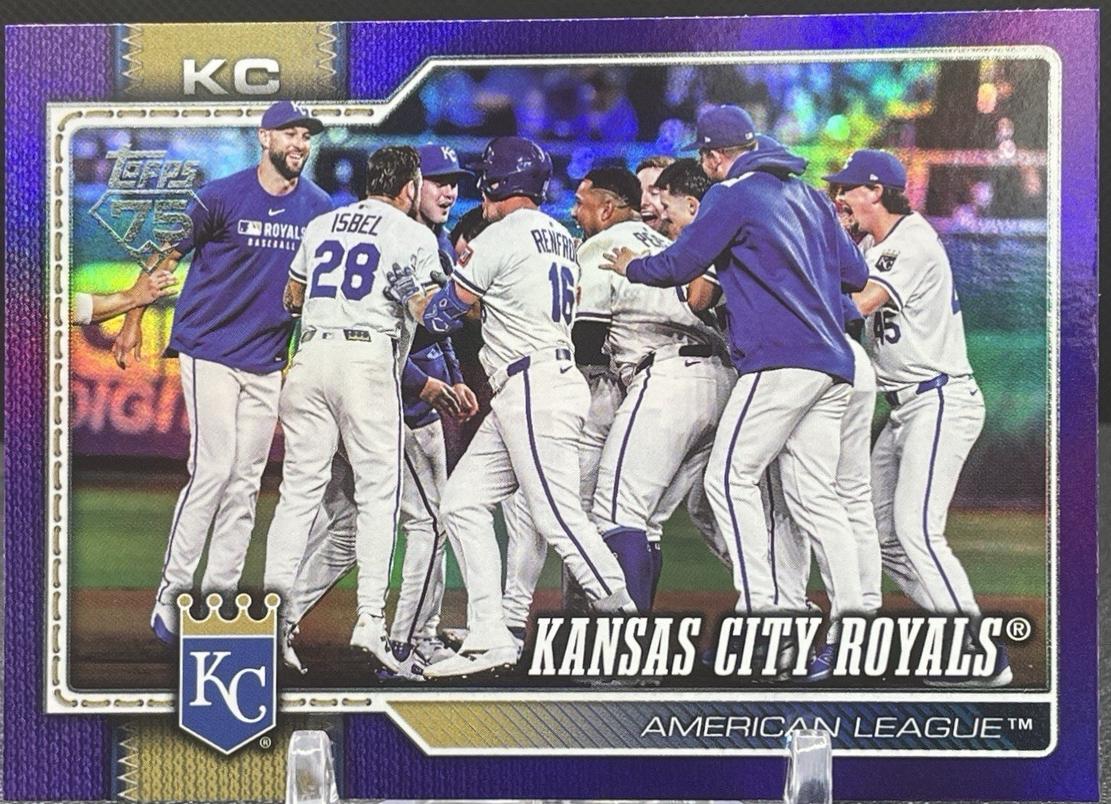 Kansas City Royals [Purple Rainbow] #34