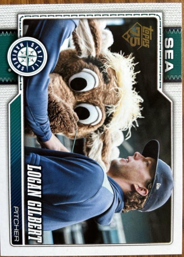 Logan Gilbert [Golden Mirror Variation] #235